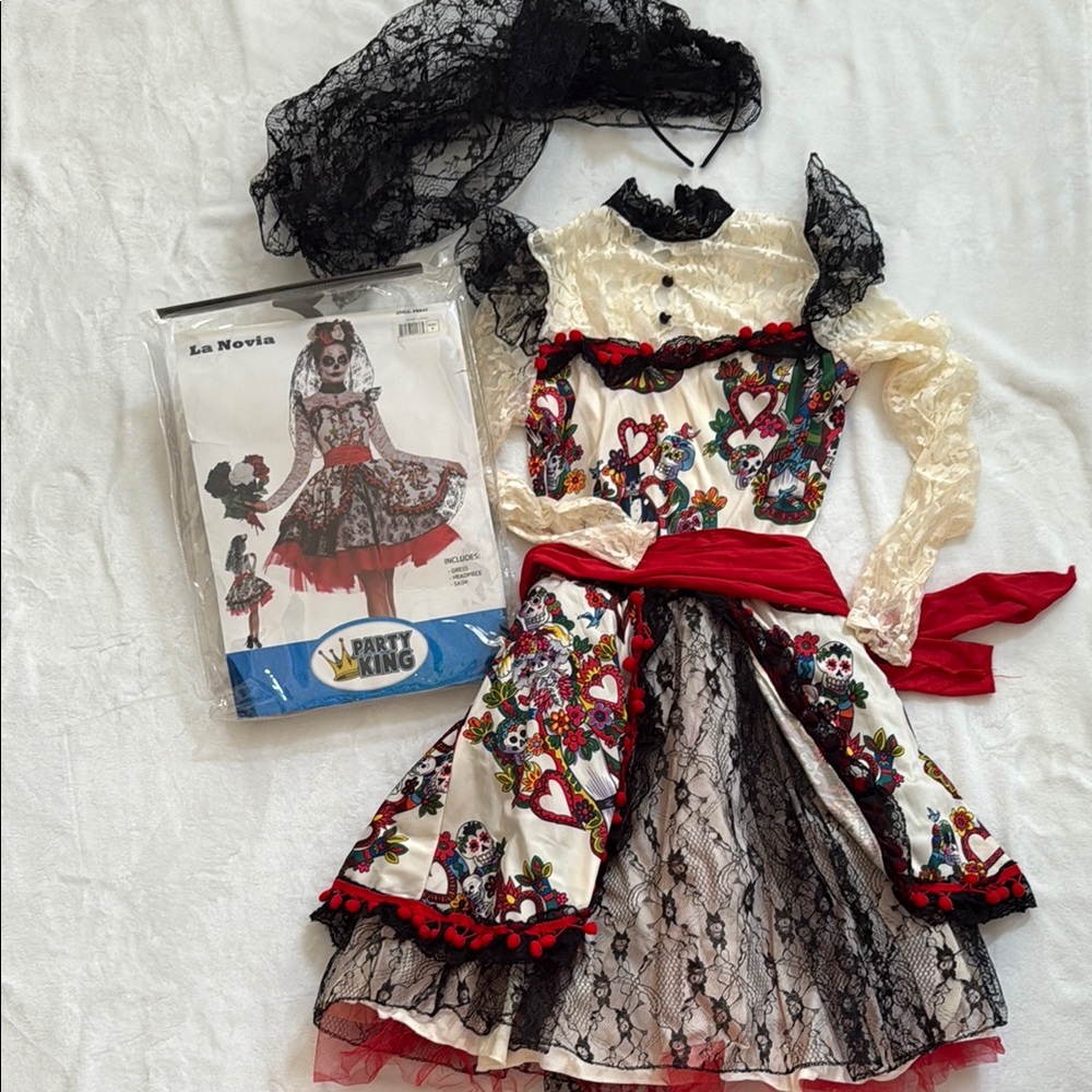 La Novia Women’s Costume - Red, Black, White